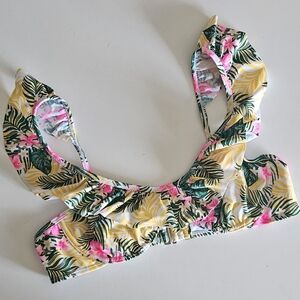 Cabana Del Sol Ruffled Bikini Top